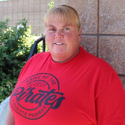  picture of Debbie Jeffries 