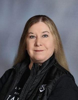 Stephanie </br>Grotzky