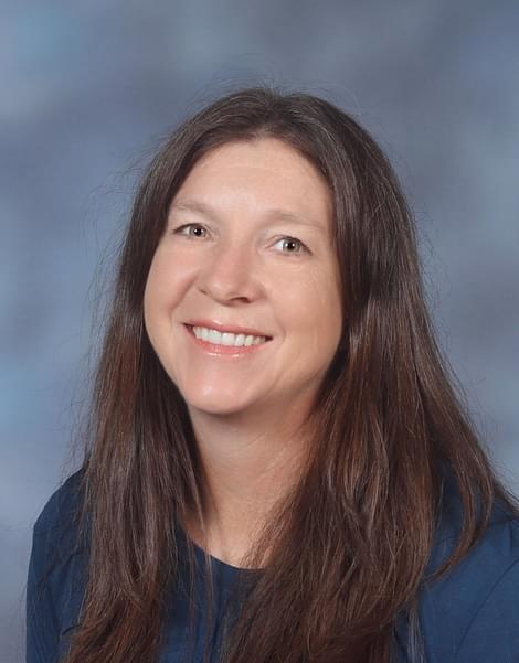 Headshot of Mrs. Larsen