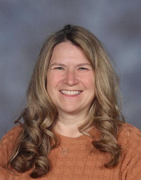 Headshot of Mrs. Beazer