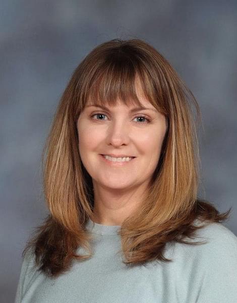 Headshot of Mrs. Yearby