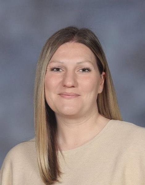 Headshot of Mrs. Hegewald