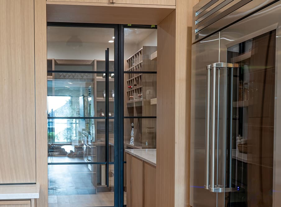 Modern butler's pantry - Urban Oasis Salt Lake City Parade of Homes