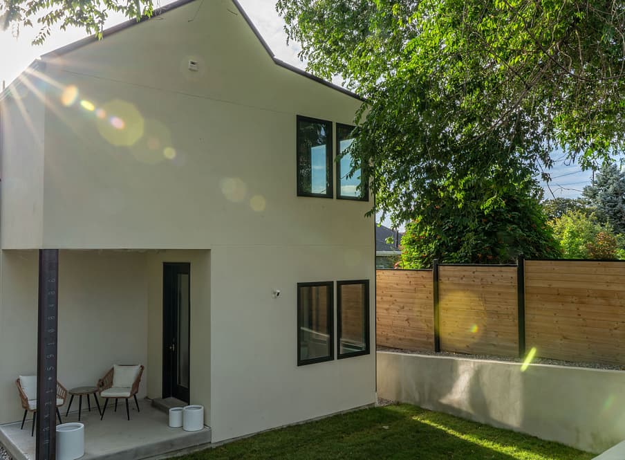 The backyard of a Salt Lake City custom home featured in the Salt Lake City Parade of Homes.