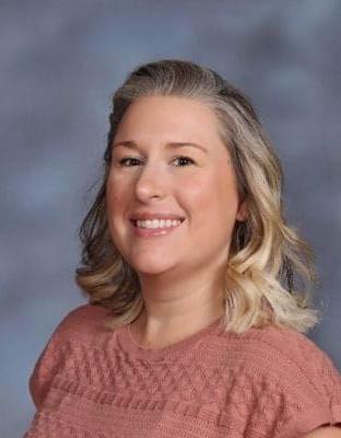 Nicole Dobron