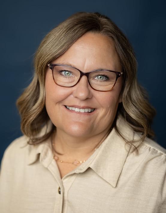 Jennifer Lyons