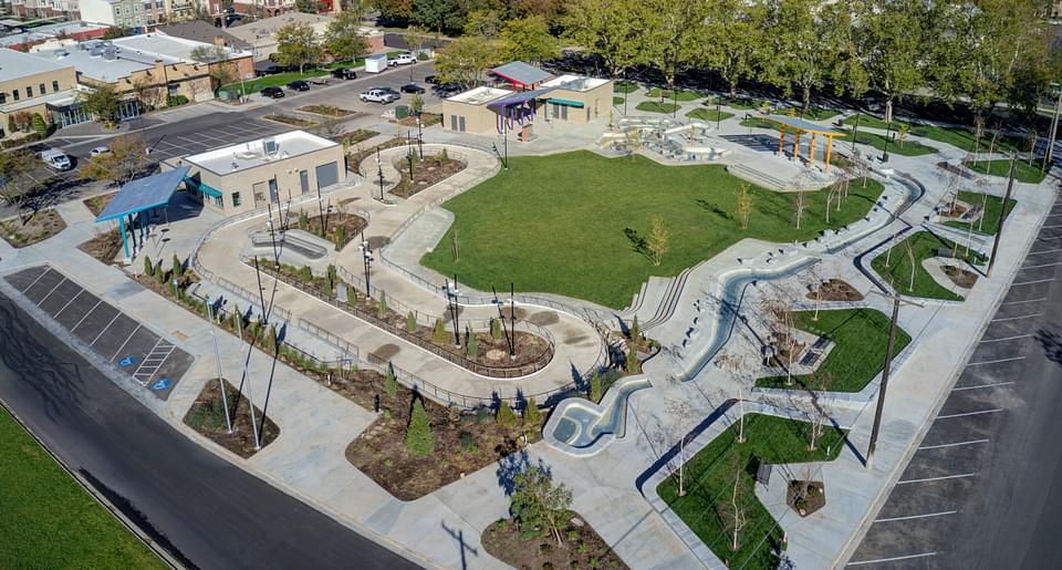 bountiful-town-square