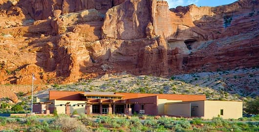 arches-visitor-center