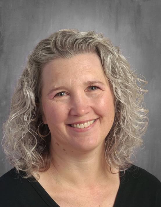 Lori Nelson