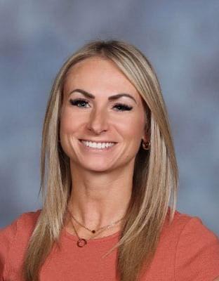 Ms. Alicia Barr