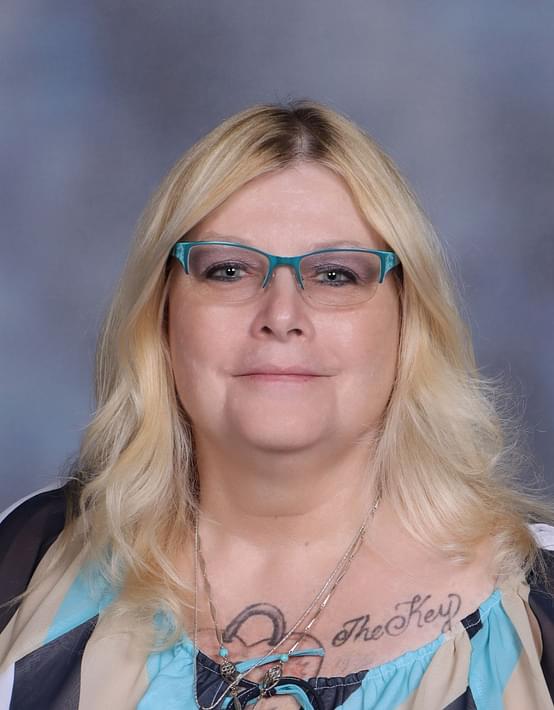 Elizabeth Valenzuela